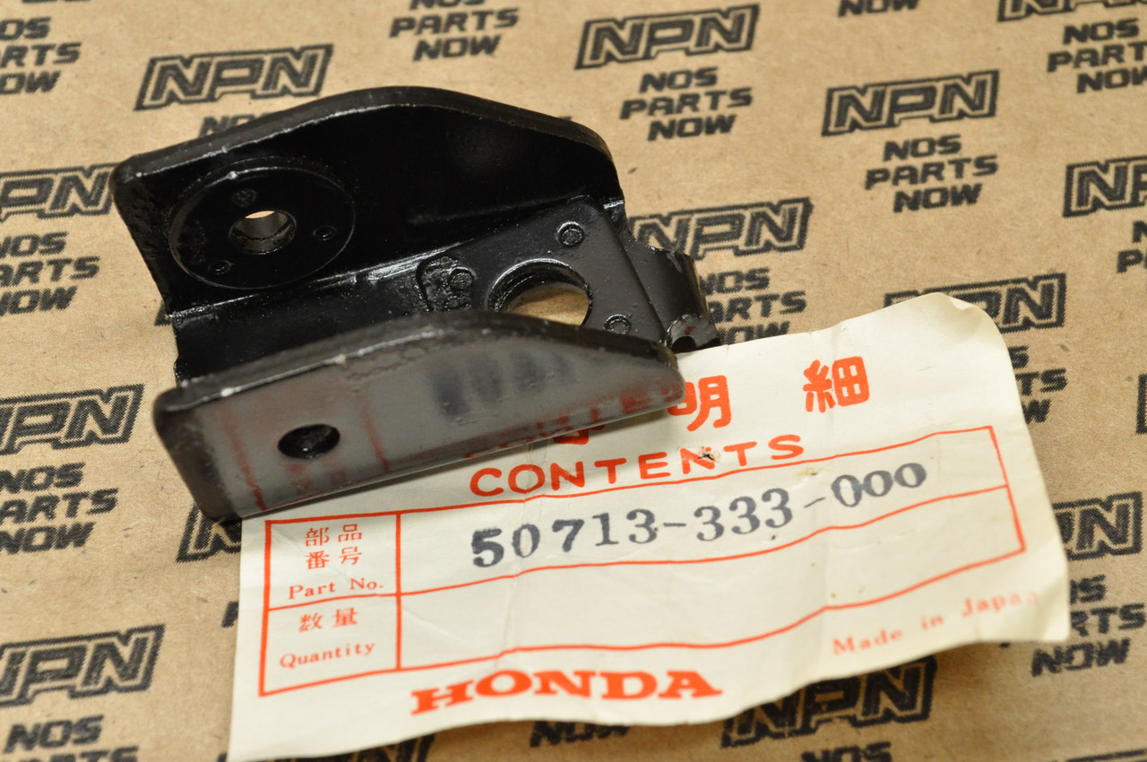 NOS Honda CB350 CB450 CB500 CL350 CL450 Foot Peg Step Bracket 50713-333-000