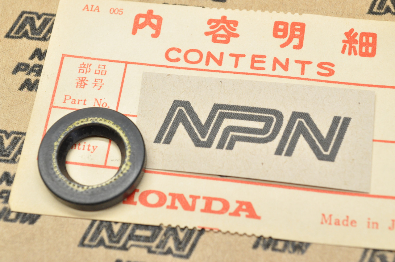 NOS Honda ATC110 ATC125 CR80 S65 Oil Seal 91201-035-015