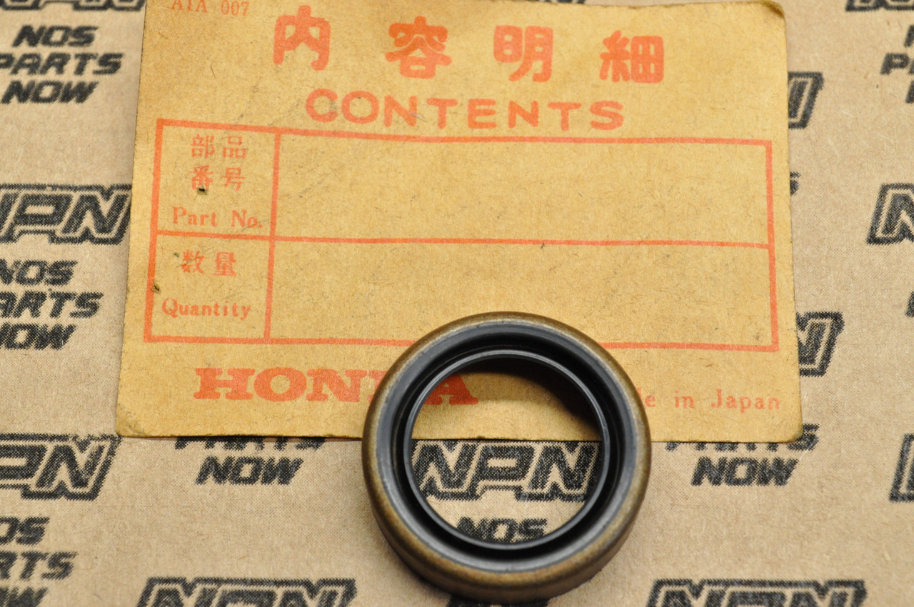 NOS Honda CA175 CB175 CL175 SL175 XL175 Clutch Adjuster Oil Seal 91205-222-005