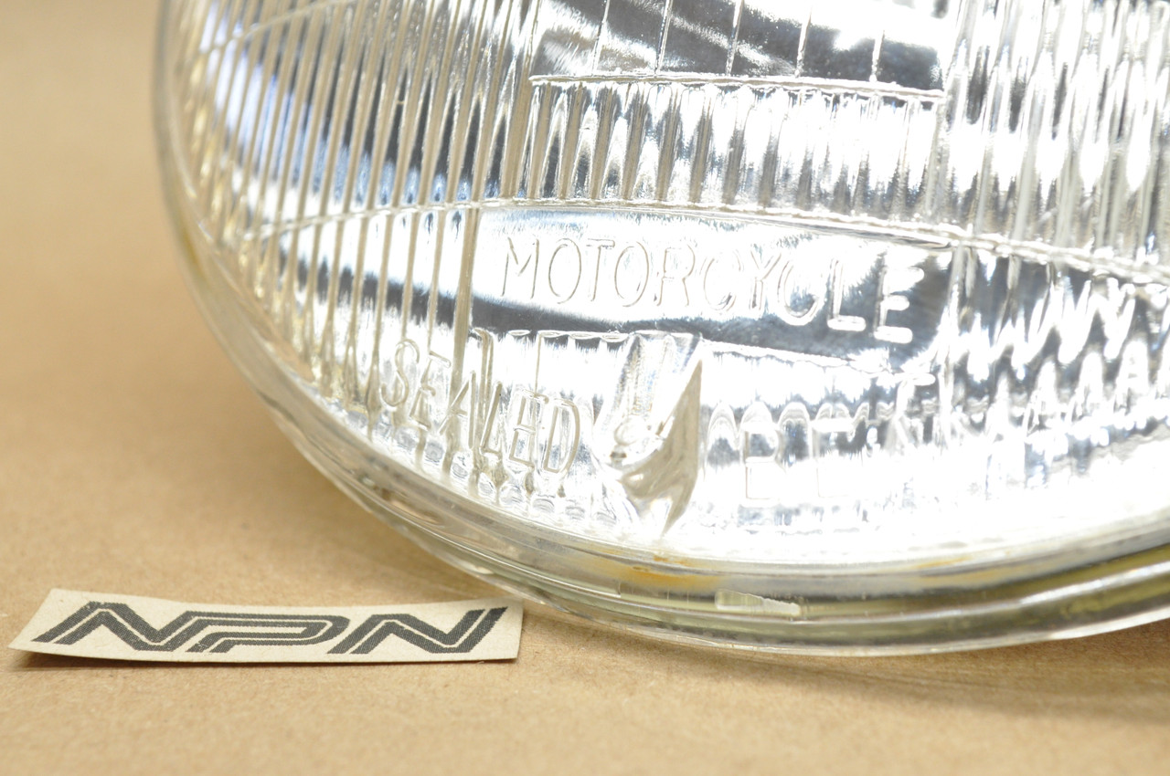 NOS Honda CB550 CB750 CX500 GL1000 Head Light Lamp Sealed Beam 33321-371-672