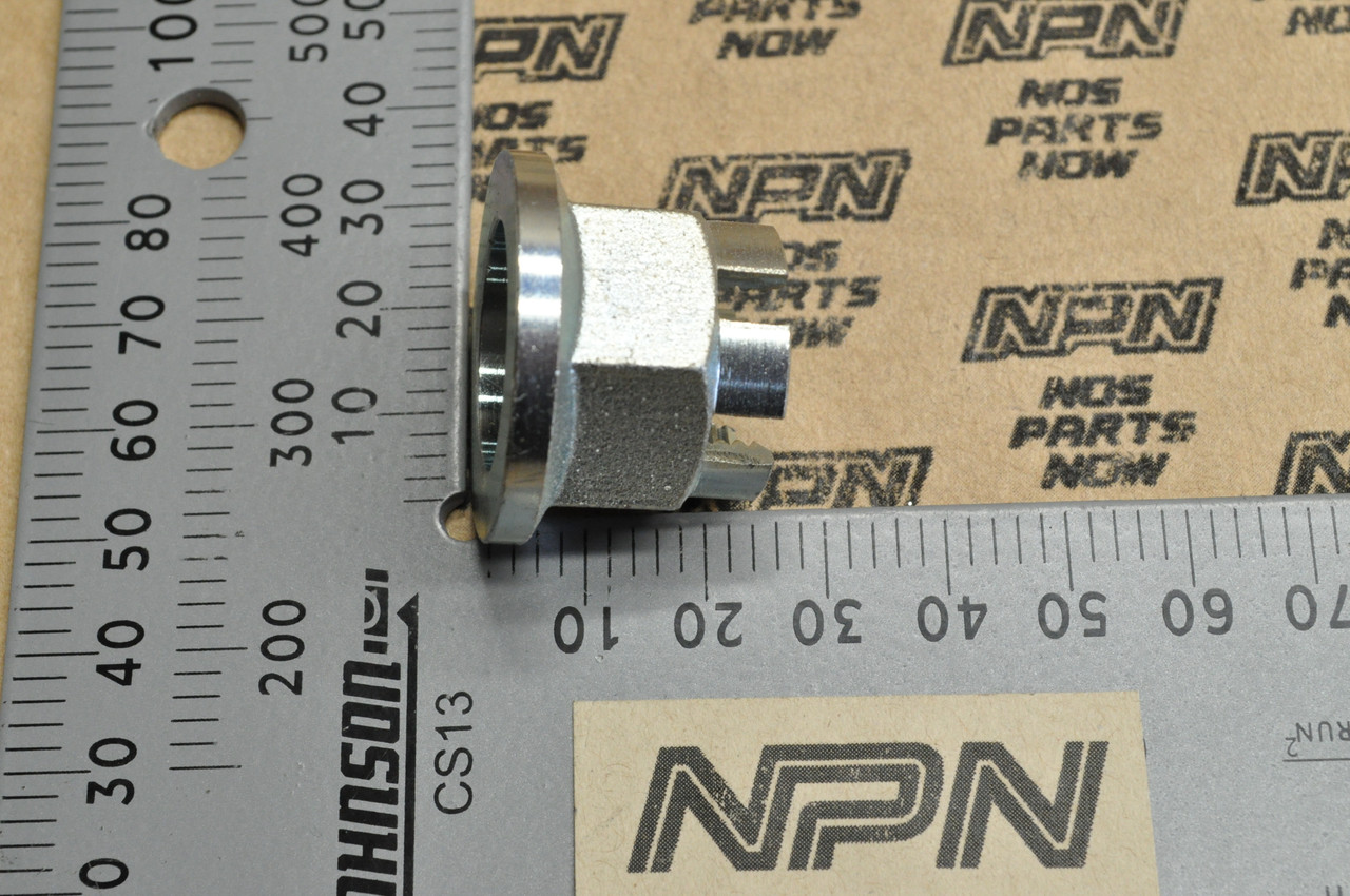 NOS Honda CB550 CB650 CB750 CB900 CBX CR250 GL1100 Axle Nut 18mm  90305-393-000