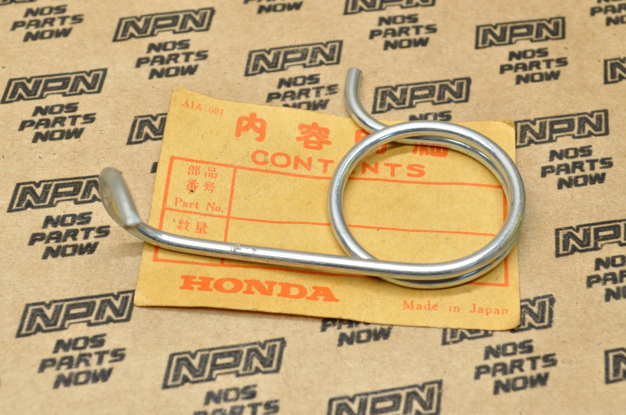 NOS Honda SL70 K0-K1 XL70 K0-1976 Brake Pedal Spring 46514-118-000