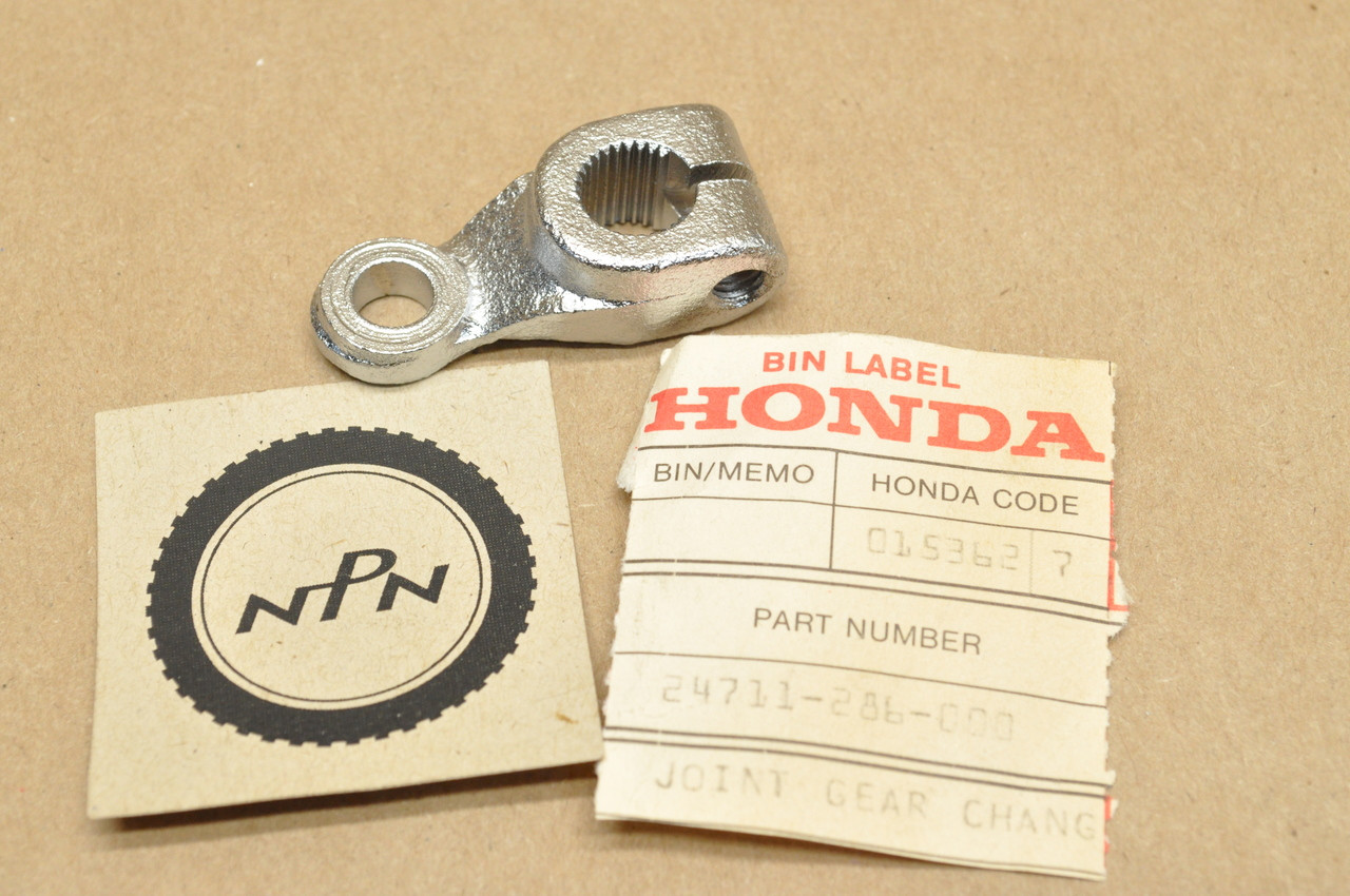 NOS Honda CB350 CL350 Gear Shift Arm Joint 24711-286-000