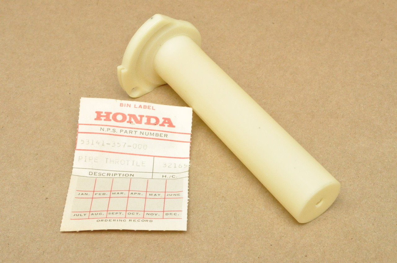 NOS Honda CR250 M Throttle Grip Pipe Tube 53141-357-000