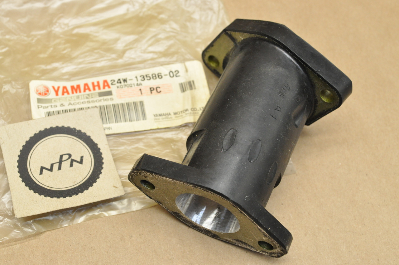 NOS Yamaha 1989 YFU1 Pro-4 Pro Hauler 1983-85 YTM200 Tri-Moto Carburetor Boot Joint 24W-13586-02