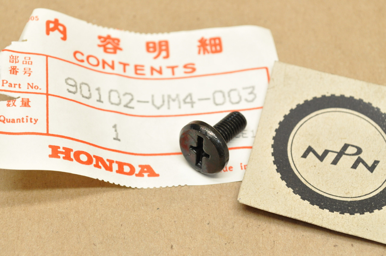 NOS Honda ATC200 TRX200 TRX250 TRX350 Fourtrax Rear Fender Side Screw 90102-VM4-003