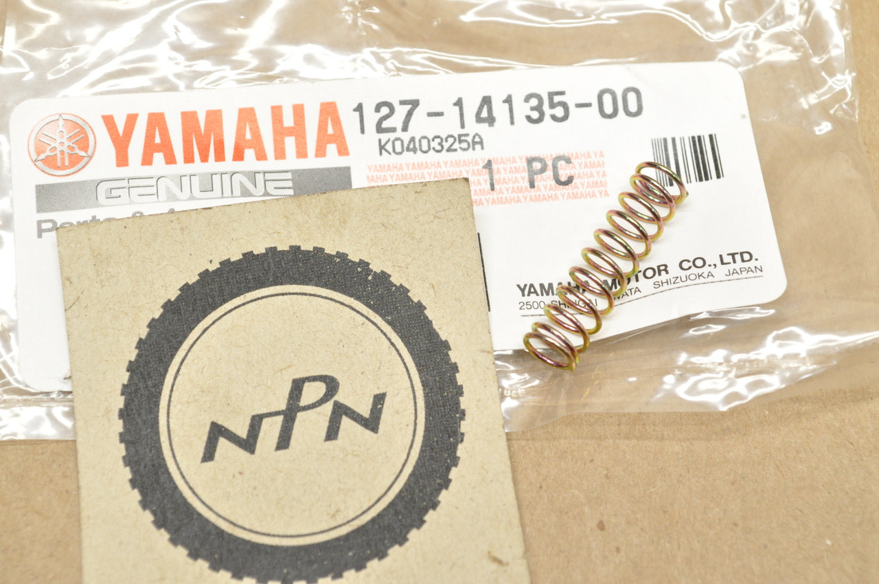 NOS Yamaha G6S PW80 TD2 TD3 TR3 TZ250 TZ350 TZ700 U5 YG1 YJ1 YJ2 YZ250 YZ360 Plunger Spring 127-14135-00