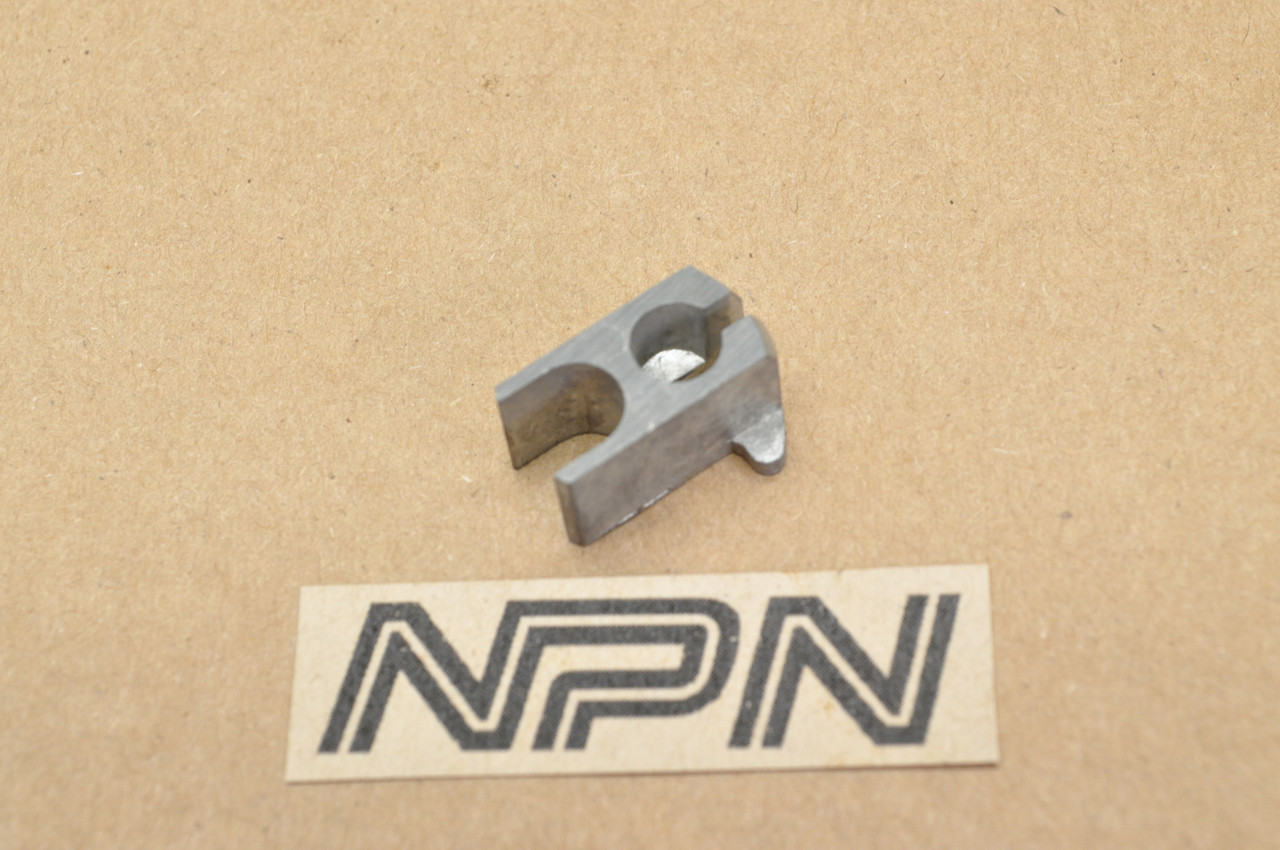 NOS Honda CA160 CA72 CA77 CA95 S90 Throttle Cable Holder Guide 53162-271-000