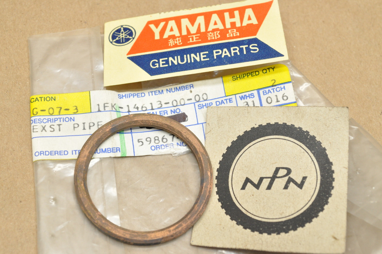 NOS Yamaha VMX12 VMX1200 V-Max Exhaust Muffler Pipe Gasket 1FK-14613-00