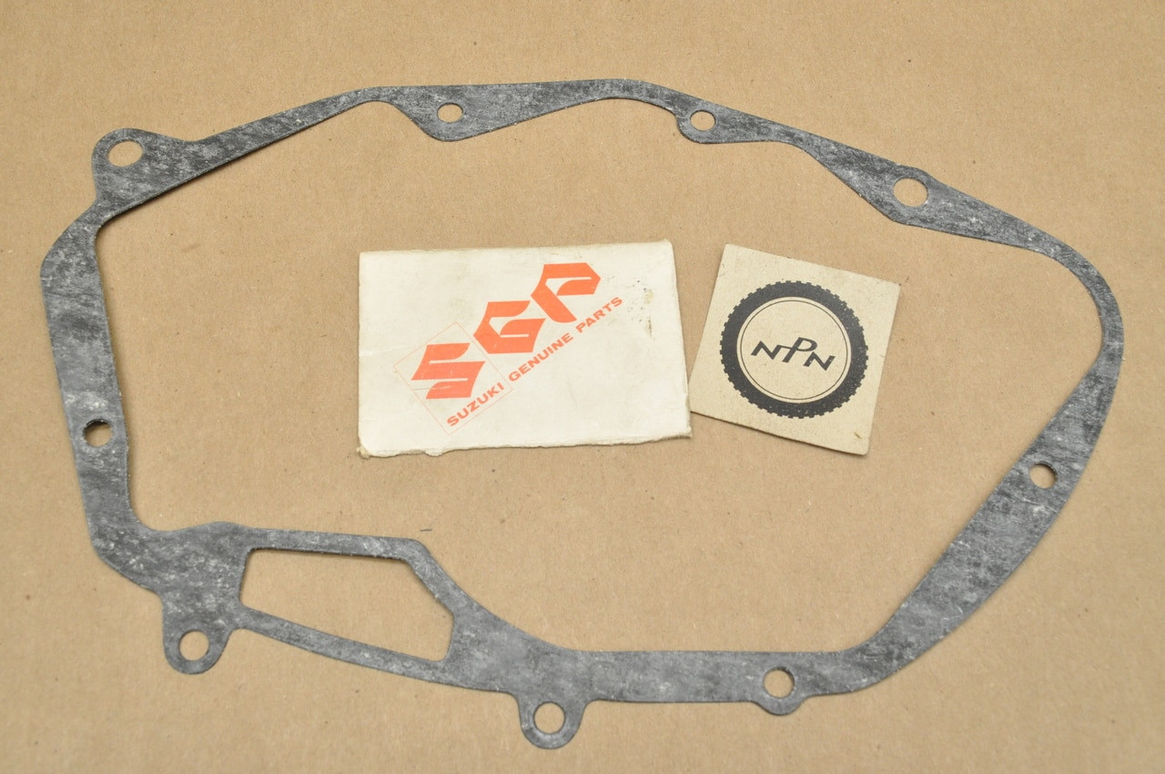 NOS Suzuki 1969 , 1976-77 A100 1969 AC100 AS100 Crank Case Clutch Cover Gasket 11482-12010