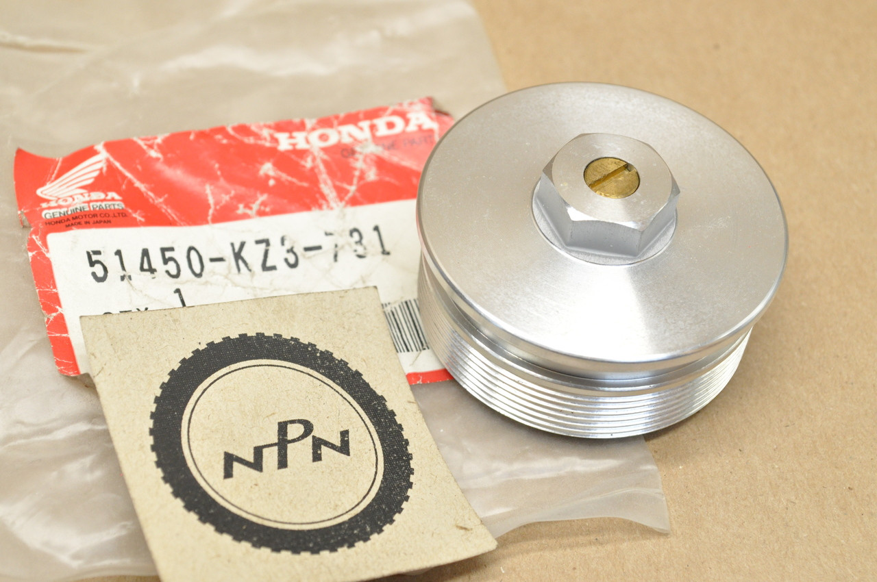 NOS Honda 1991 CR125 R CR250 R CR500 R Front Fork Bolt Cap 51450