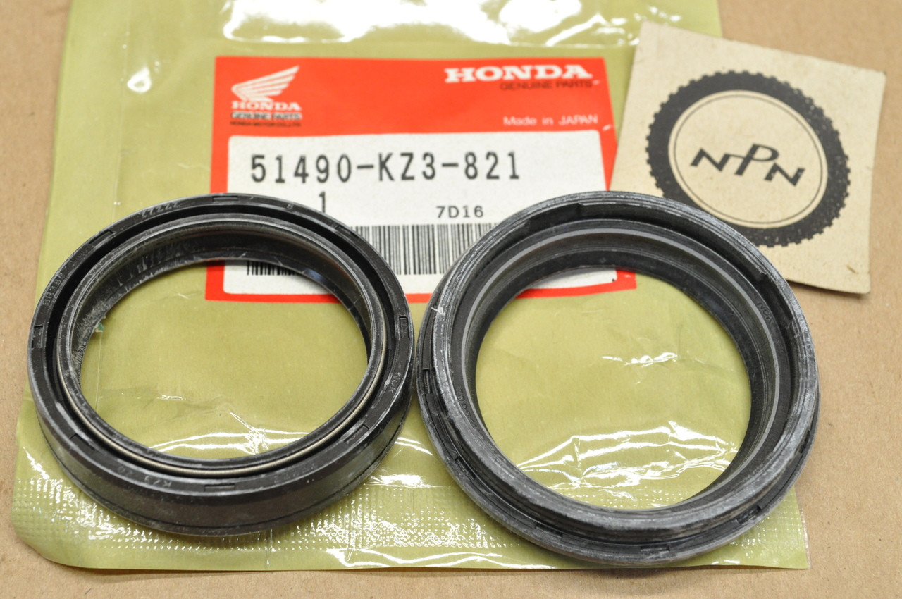 NOS Honda 1991 CR125 R CR250 R CR500 R Front Fork Seal Set 51490-KZ3-821