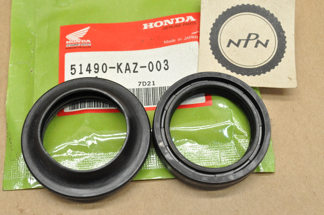 タイ様 NOS Honda CBR600 CMX450 CX650 FT500 GL650 VF700 VF750 VT500 Front