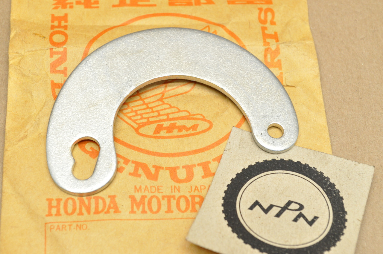 Stainless Centrestand Pivot Spring Bracket For Honda CB175 & CB200 – Laser Cut