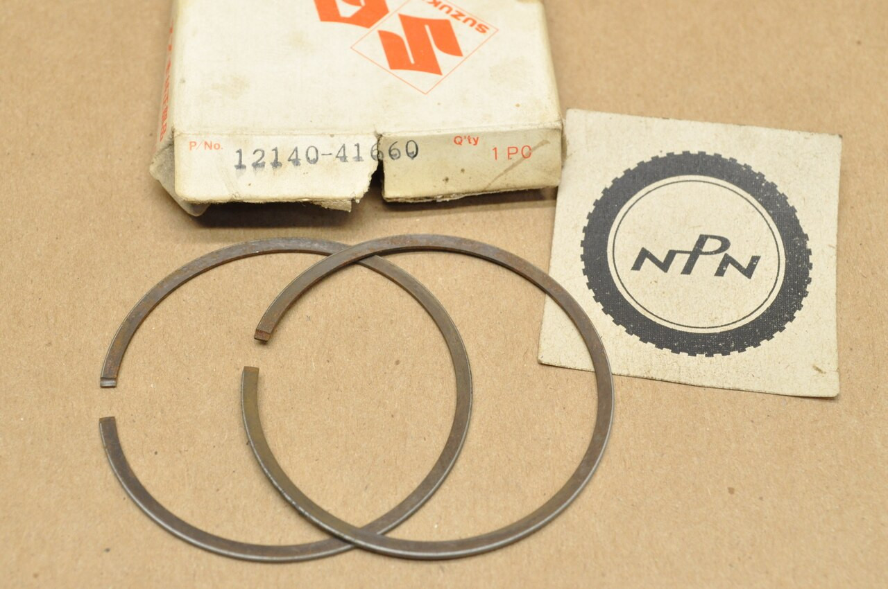 NOS Suzuki 1975-78 RM125 Standard Size Piston Ring Set for 1 Piston=  2 Rings 12140-41660
