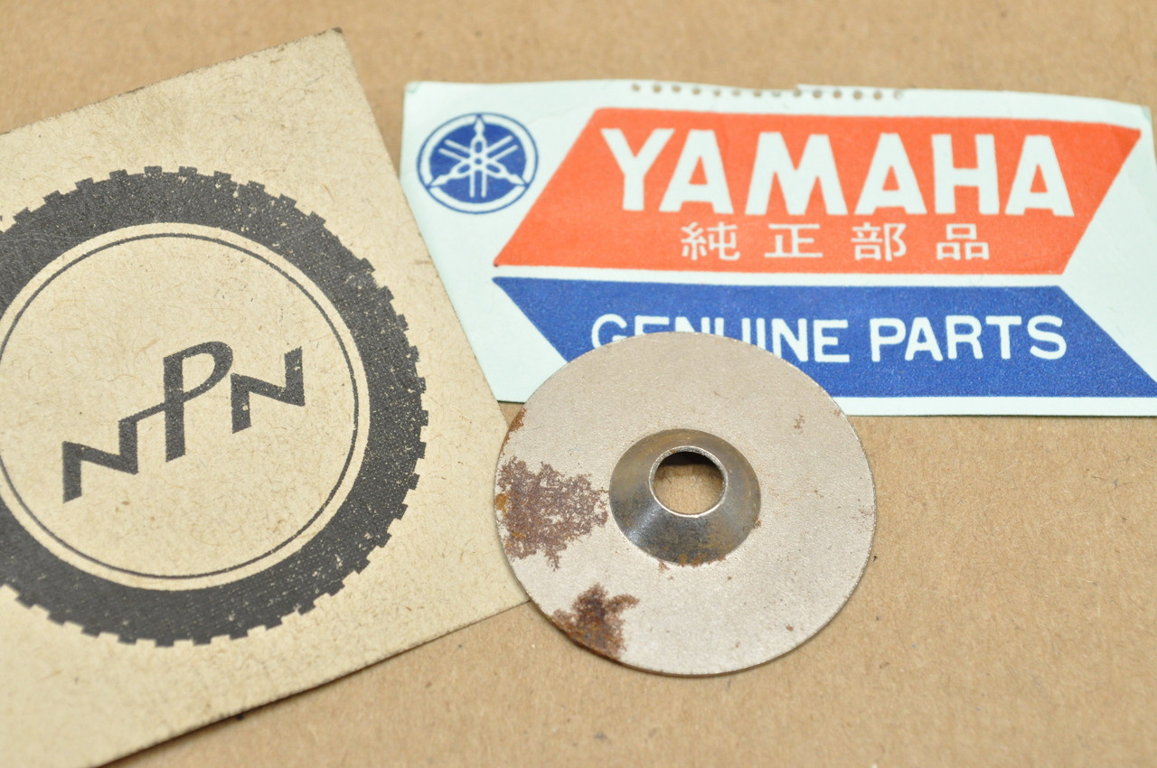 NOS Yamaha DT1 DT80 GT80 RT1 TY80 YZ250 YZ360 YZ50 YZ80 Shift Cam Side Plate 214-18561-00