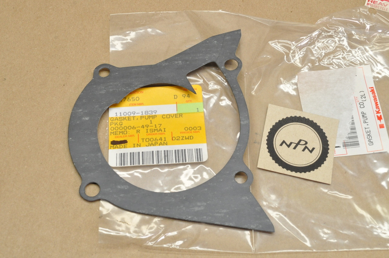 NOS Kawasaki EN500 EX500 Ninja Water Pump Cover Gasket 11009-1839