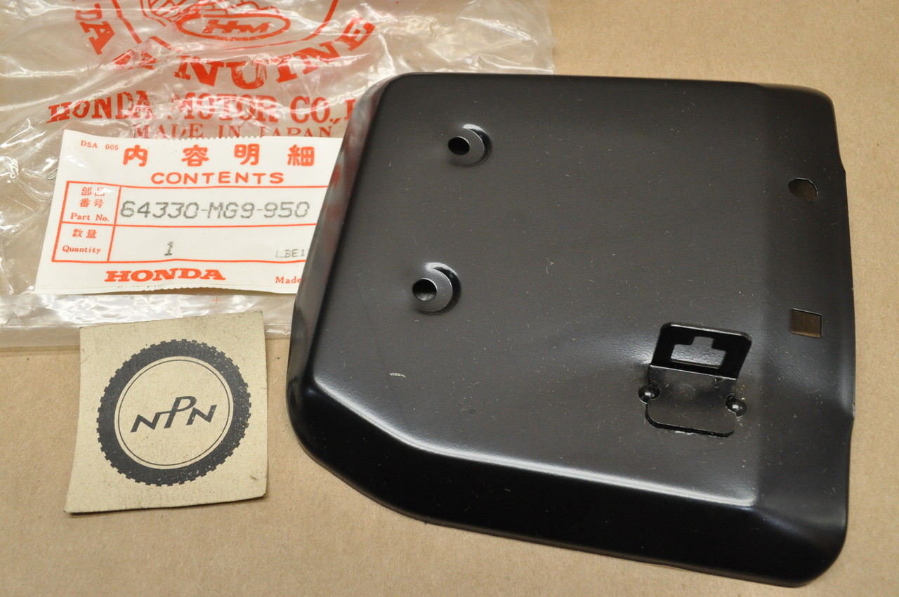 NOS Honda 1985-86 GL1200 Gold Wing Corner Lamp Blind Panel Cover