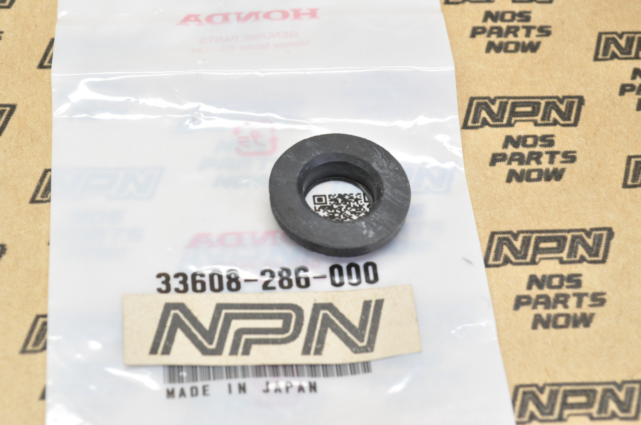 NOS Honda CB350 CB450 CB750 CL350 CL450 XL350 Turn Signal Rubber 33608-286-000
