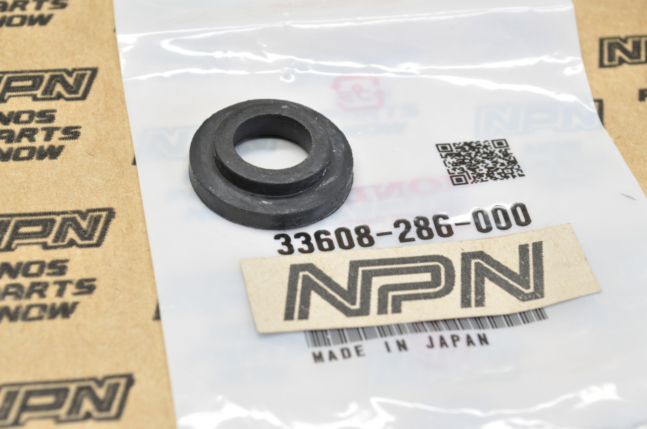 NOS Honda CB350 CB450 CB750 CL350 CL450 XL350 Turn Signal Rubber 33608-286-000