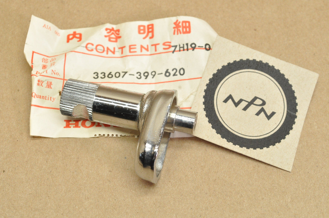 NOS Honda 1978-79 CM185 T Twinstar Rear Turn Signal Stem Mount Stay 33607-399-620