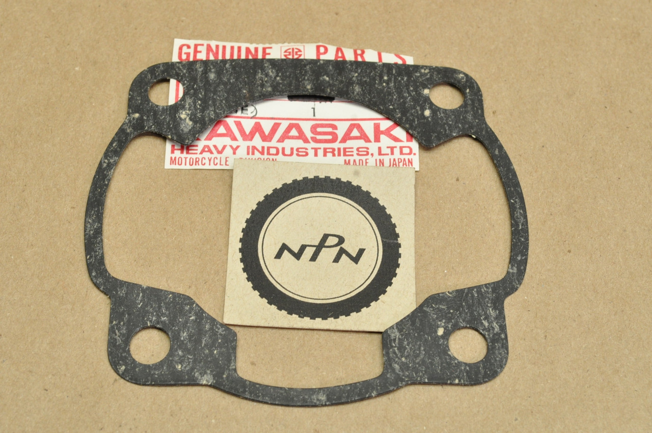 NOS Kawasaki KD125 KE125 KS125 KX125 Cylinder Base Gasket 11009-037