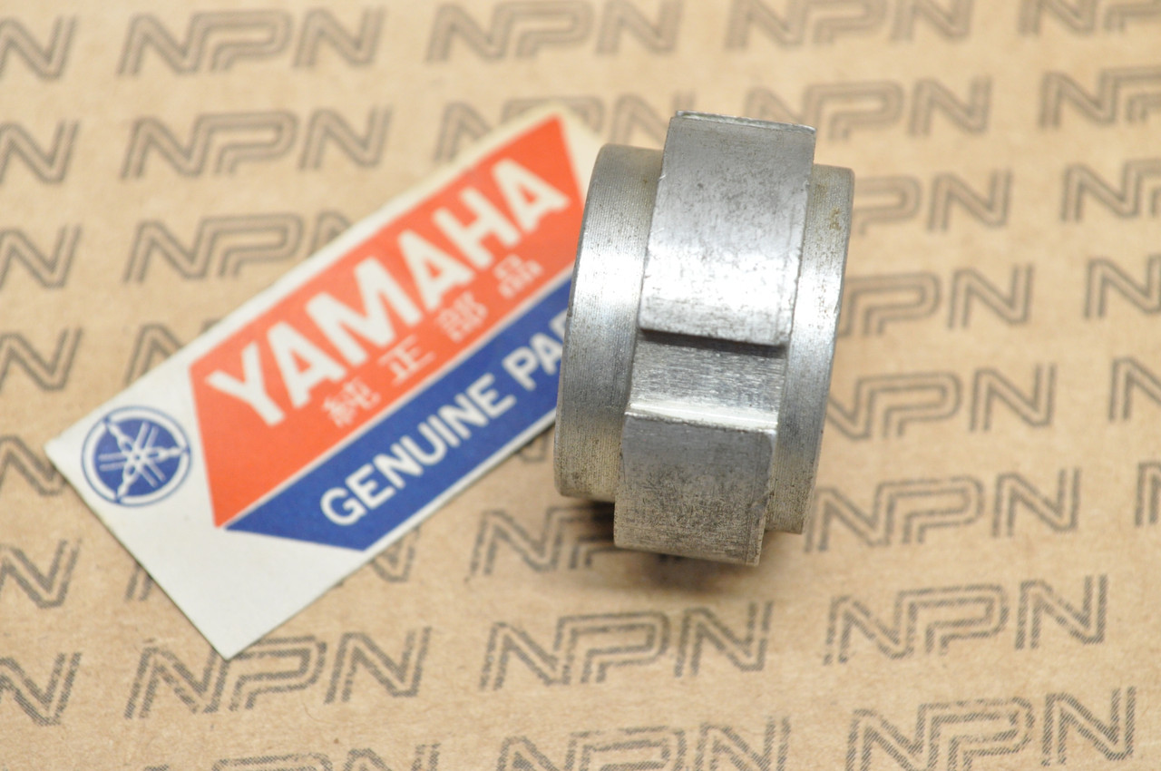 NOS Yamaha 1971 JT1 Steering Stem Fitting Lock Nut 288-23454-00