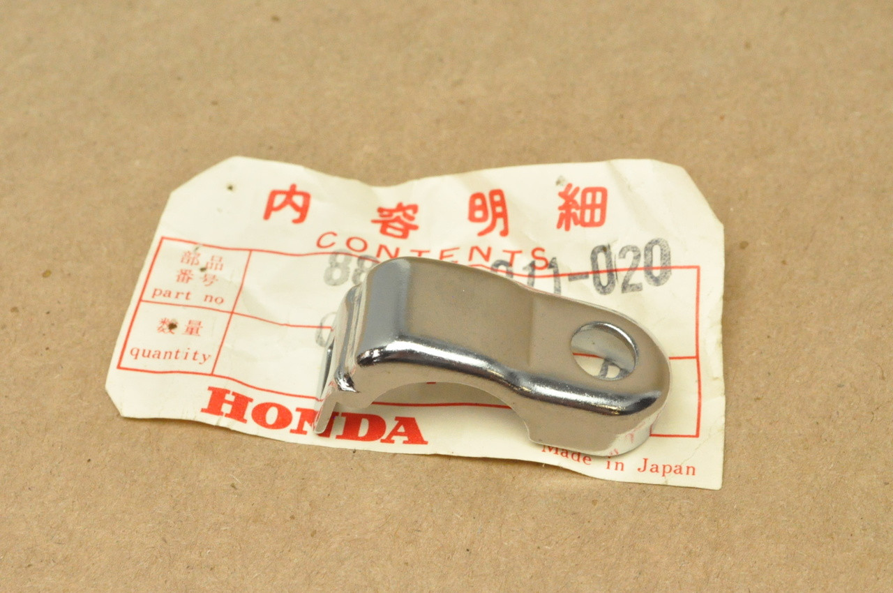 NOS Honda CA200 C200 C110 CA110 Upper Mirror Bracket 88131-011-020