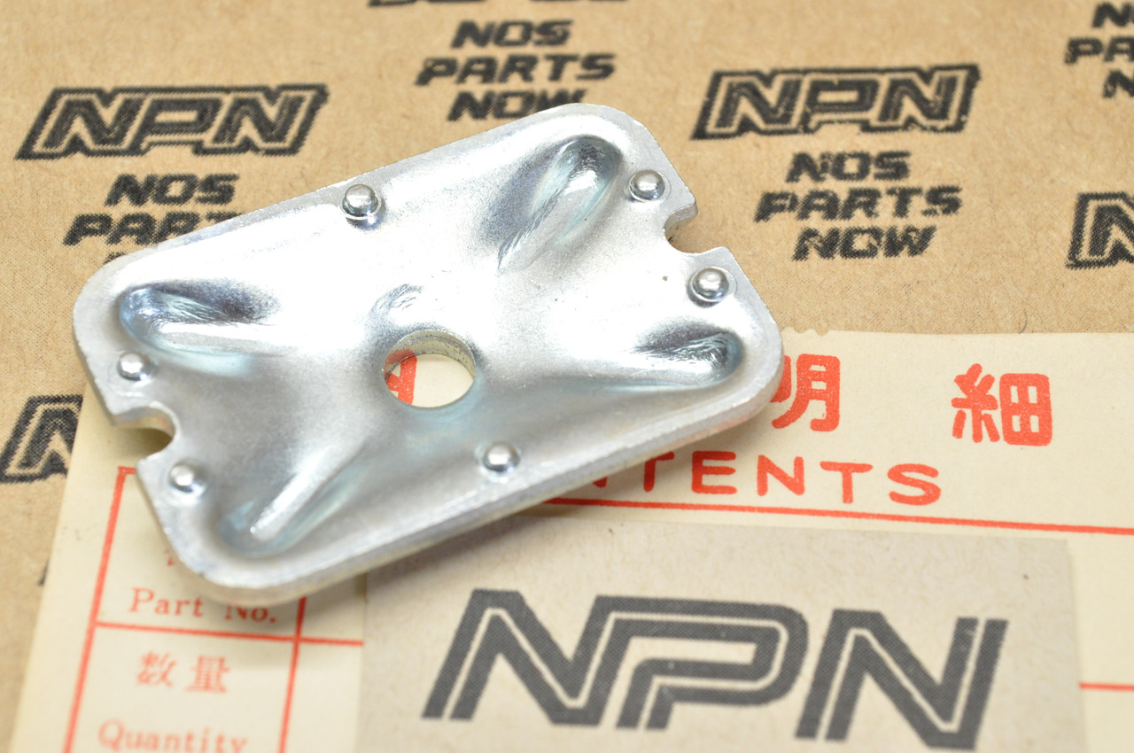 NOS Honda 1984-95 CR80 R Drive Chain Adjuster Retainer Plate 40544-GM7-700