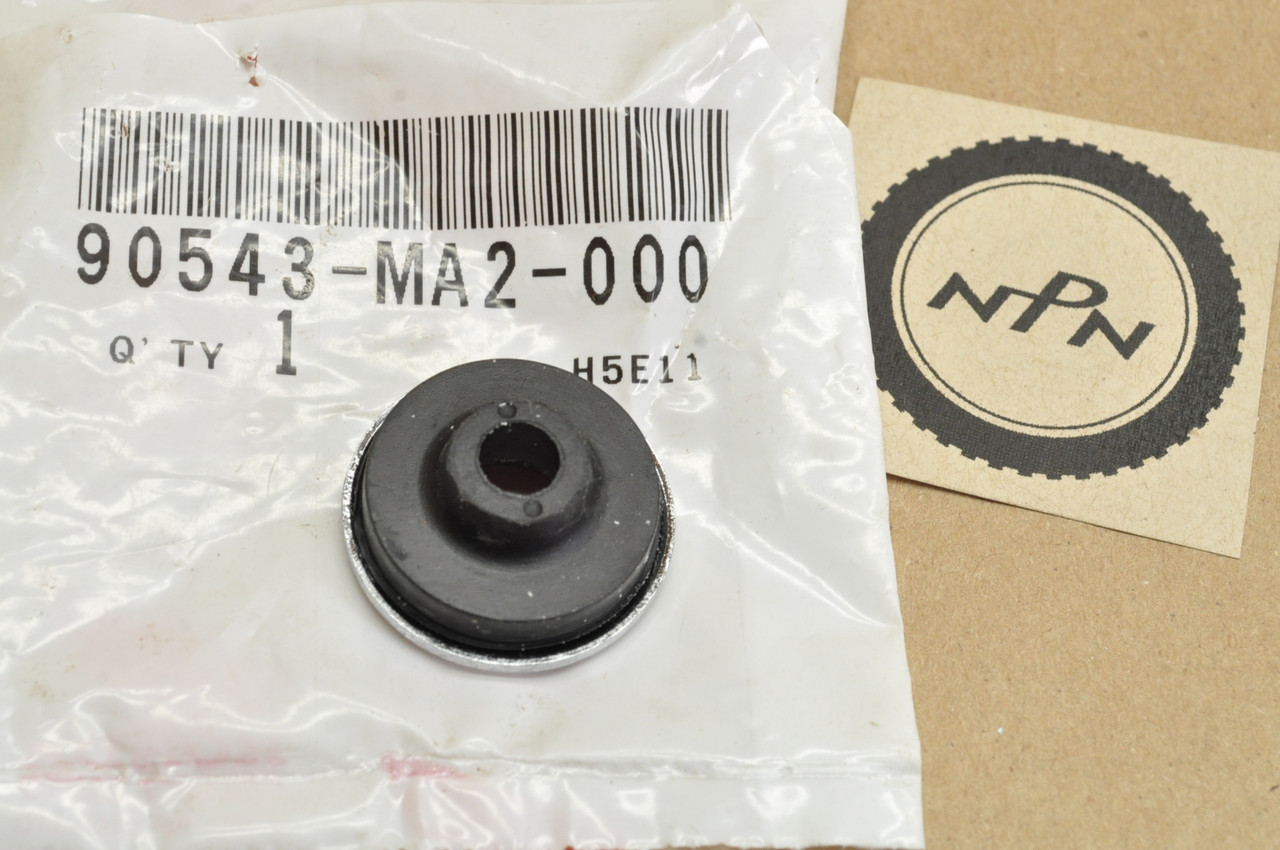 NOS Honda 1980-82 CBX Super Sport Cylinder Head Cover Bolt Seal Setting Rubber 90543-MA2-000