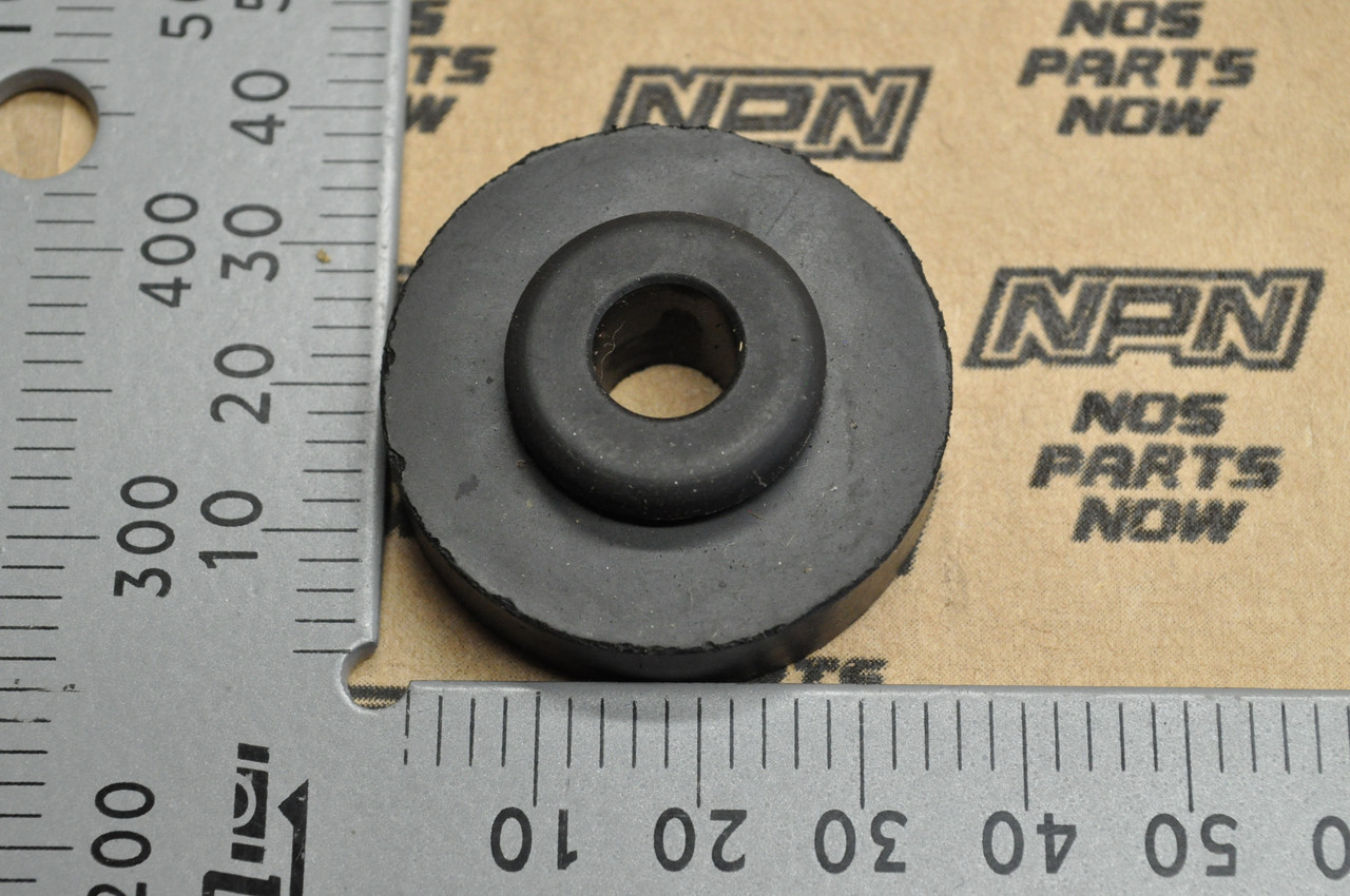 NOS Honda 1978-85 ATC70 K3-99 Z50 R 86 Z50RD Fuel Gas Tank Rubber 17613-120-000