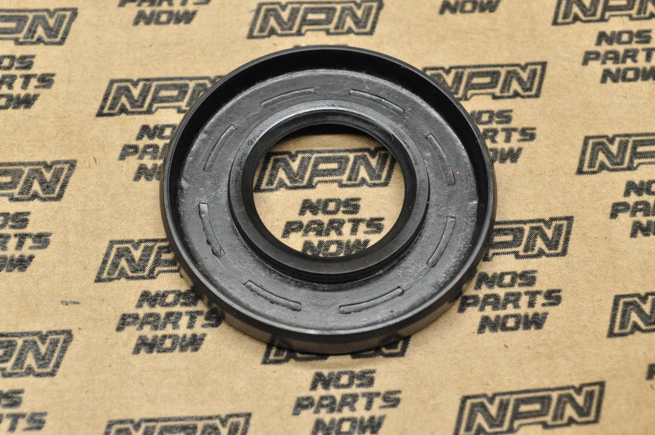 NOS Honda C200 CA200 CT200 Crank Case Oil Seal 25x52x7 91202-030-000