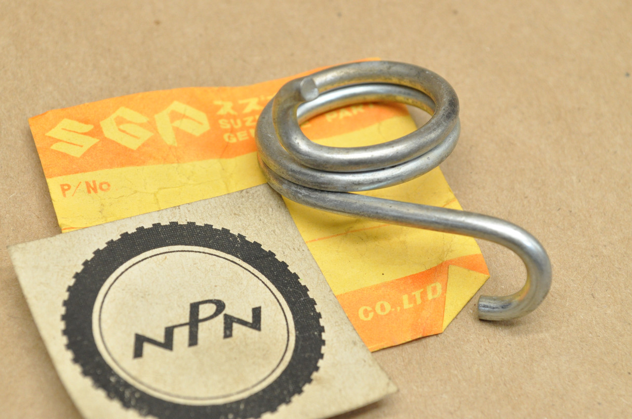 NOS Suzuki TC90 TS90 Brake Pedal Return Spring 09448-31007