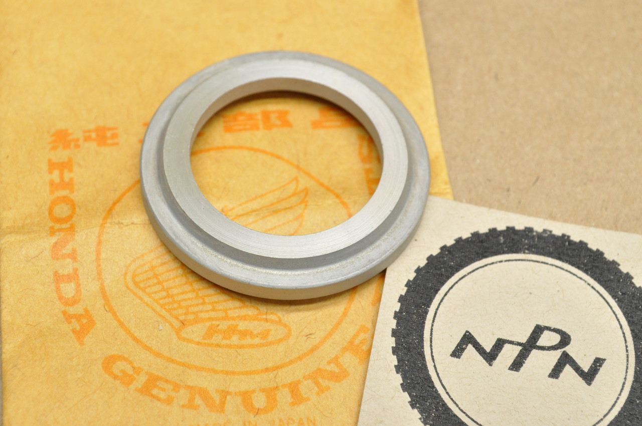 NOS Honda S90 Fork Spring Seat 51407-028-010