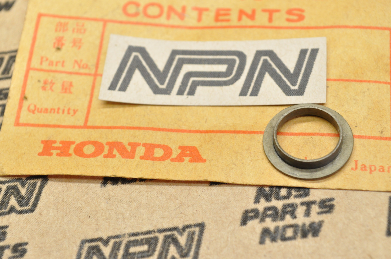NOS Honda CL125 A SS125 A Valve Inner Spring Seat 14776-230-010