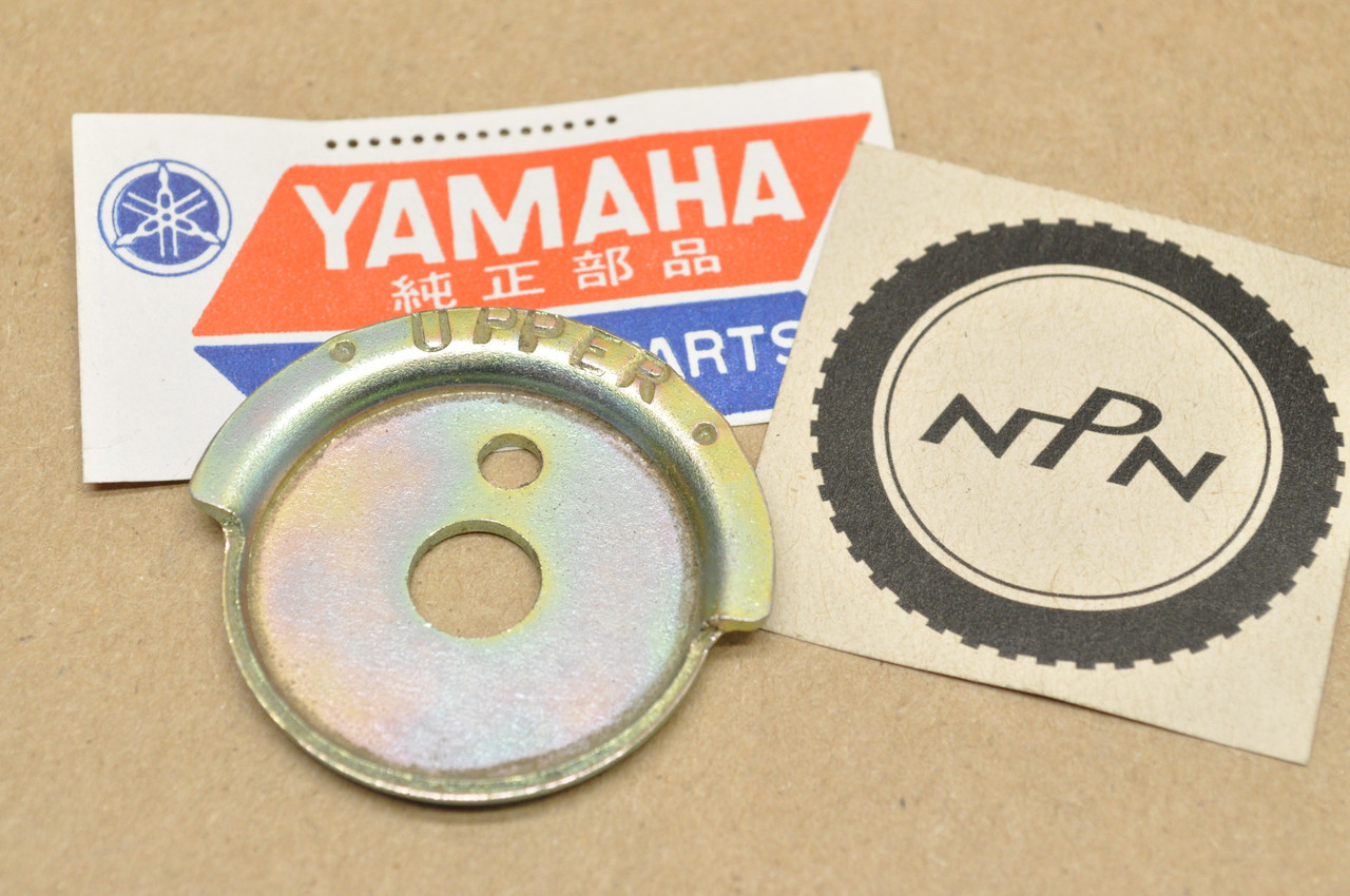 NOS Yamaha SR500 XS360 XS400 XS750 XS850 XT500 Turn Signal Mount Washer 1E6-83348-00