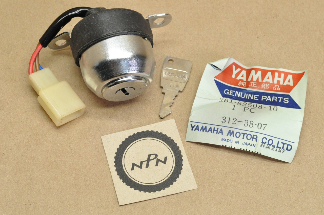 NOS Yamaha 1969-70 AT1 1970 ATM1 1970 CT1 Ignition Switch & Key 261-82508-10