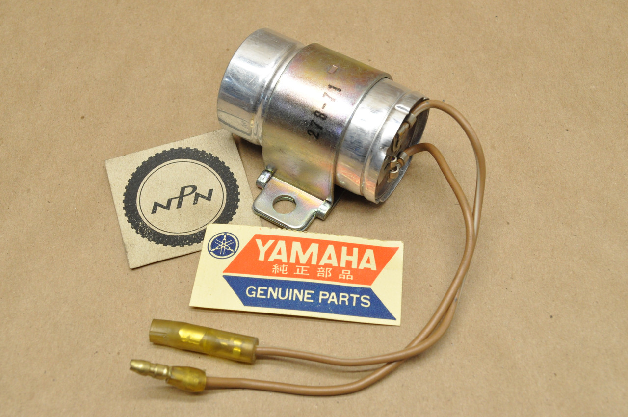 NOS Yamaha AT1 AT2 AT3 CS3 CT2 CT3 DS7 R5 RD125 RD350 TX650 XS1 XS2 Turn Signal Flasher Relay 278-83350-71