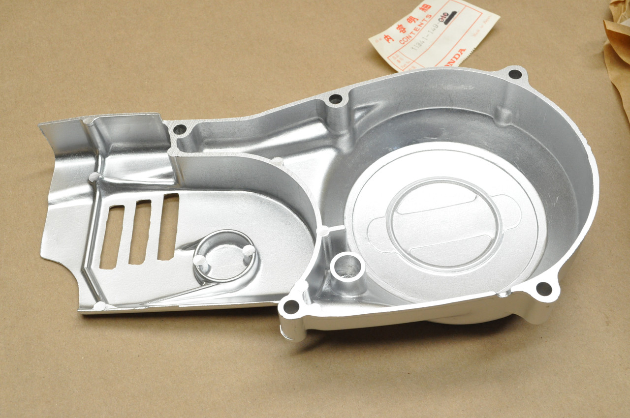 NOS Honda XL75 XR75 XR80 Left Magneto Stator Sprocket Side Cover 11341-149-010