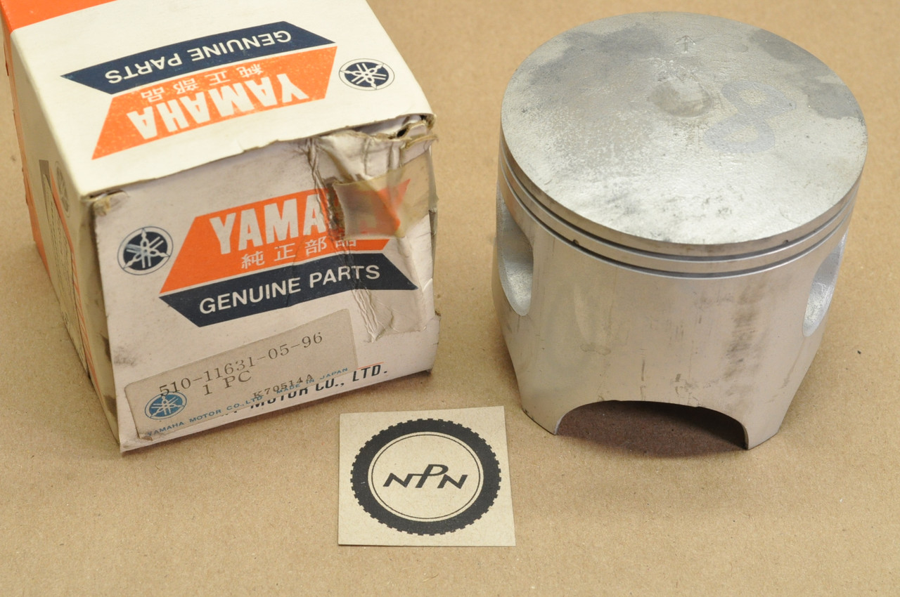 NOS Yamaha IT400 YZ400 Standard Piston 510-11631-05-96