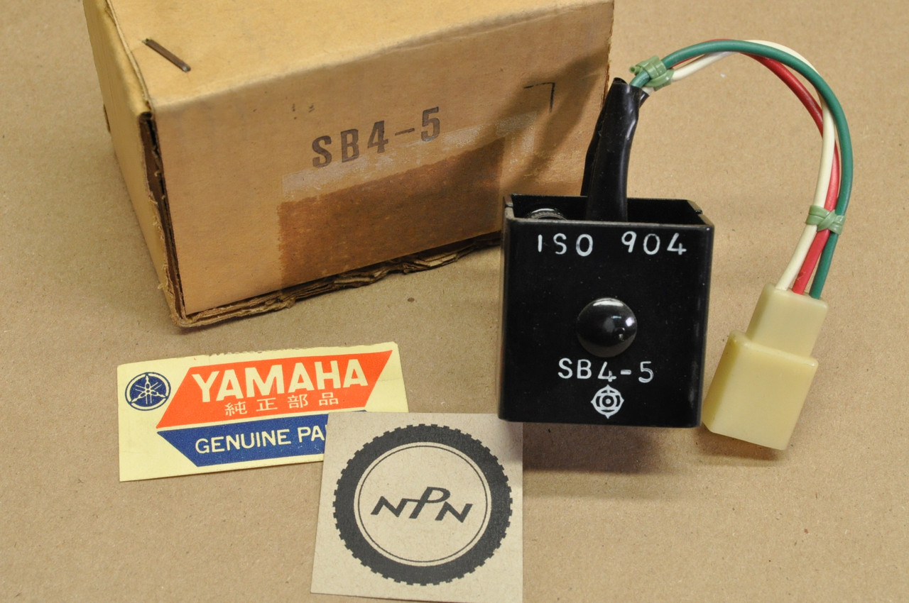 NOS Yamaha AS2 HS1 LS2 RD125 YAS1 Rectifier 195-81970-10 - NOS