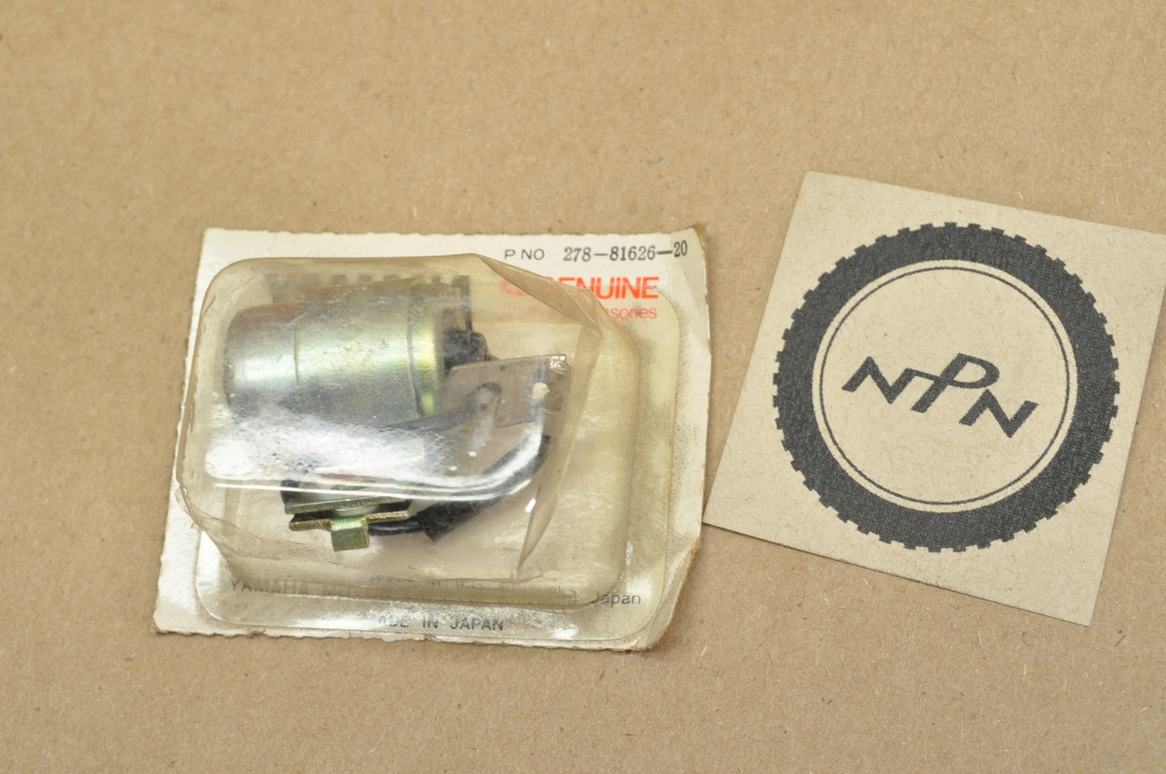 NOS Yamaha 1972 DS7 1970-72 R5 Right Condenser 278-81626-20