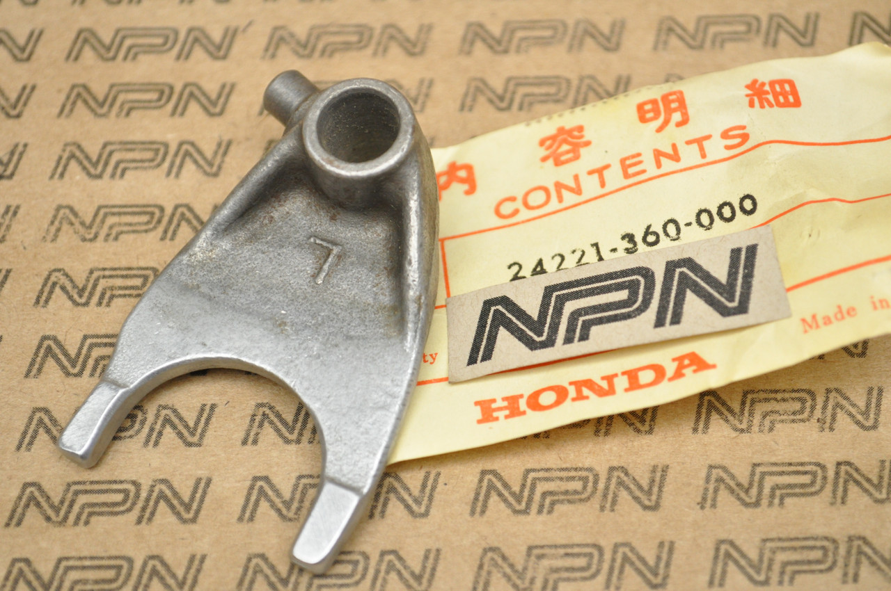 NOS Honda 1974-78 CR125 M Elsinore Left Gear Shift Fork 24221-360-000