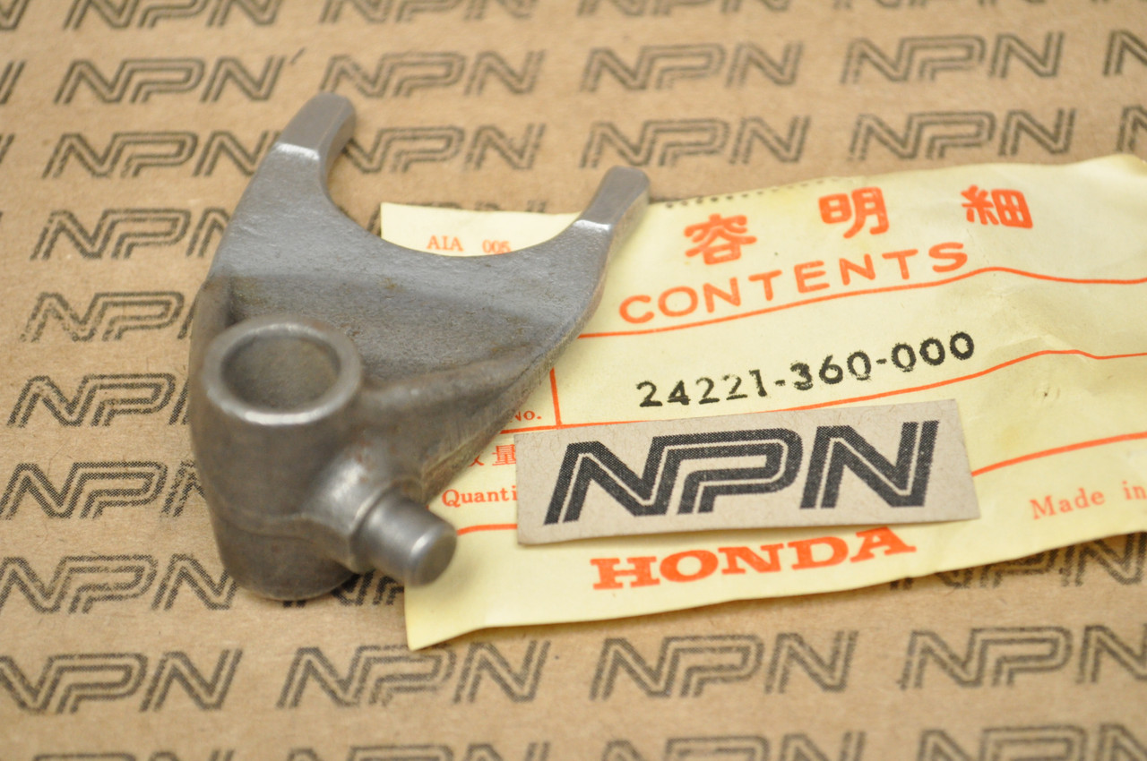 NOS Honda 1974-78 CR125 M Elsinore Left Gear Shift Fork 24221-360-000