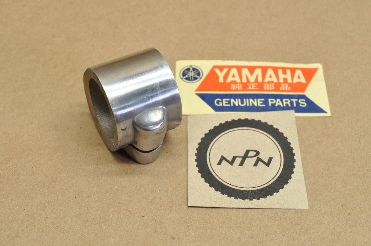 NOS Yamaha AT1 CT1 DT1 HT1 JT1 JT2 RT1 Handle Bar Switch Mount Bracket Holder 214-83974-00
