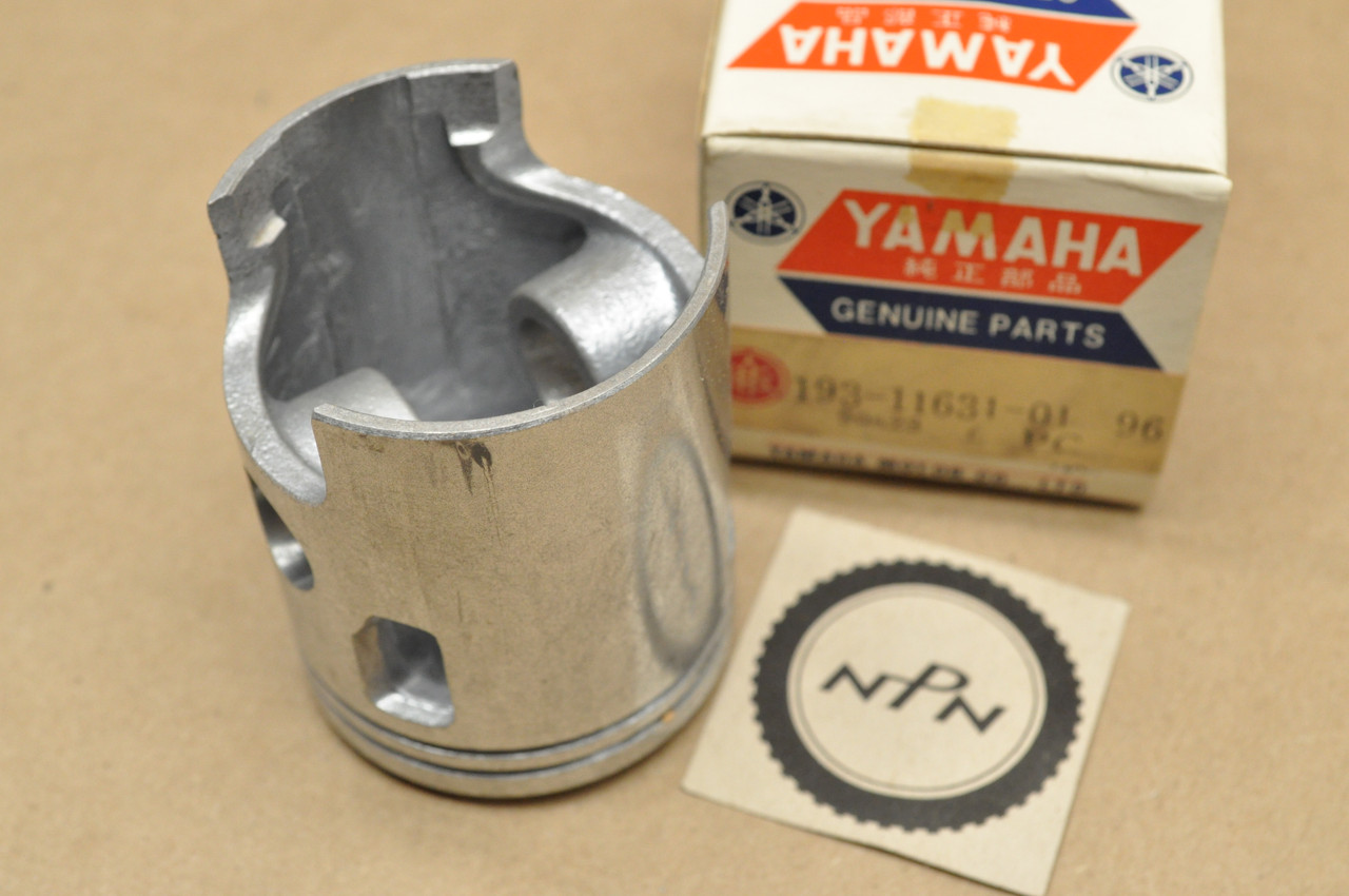 NOS Yamaha 1968 YCS1 Standard Size Piston 193-11631-01-96