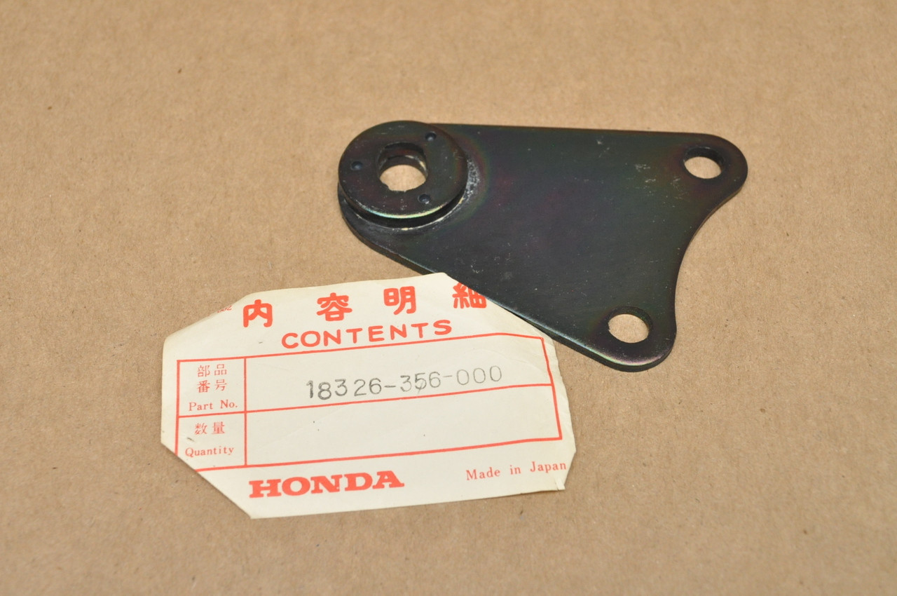 NOS Honda XL350 K0-K1 Front Exhaust Muffler Mount Bracket 18326-356-000