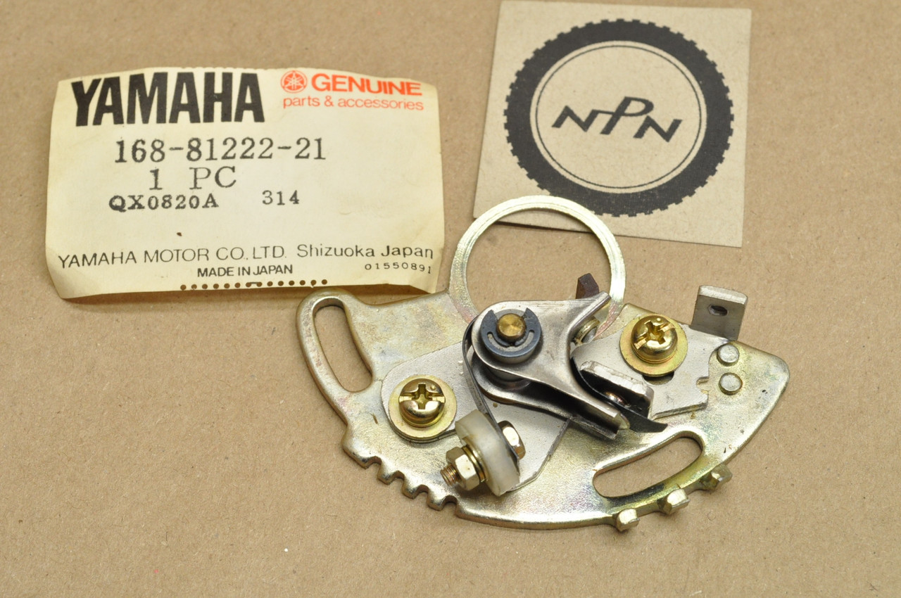 NOS Yamaha CS3 R3 YCS1 C YR1 YR2 Right Points Contact Breaker Assembly 168-81222-21