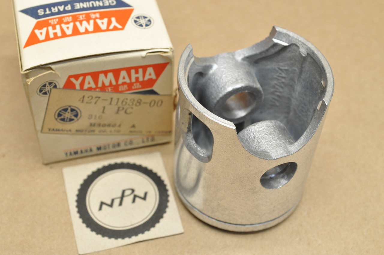 NOS Yamaha 1974-75 MX100 1.00 Oversize Piston 53.00 mm 427-11638-00