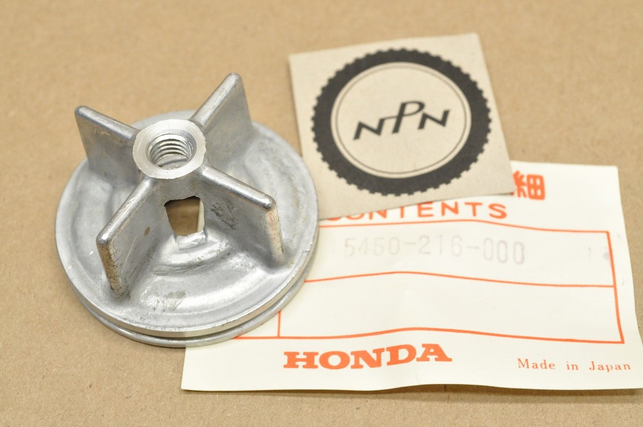 NOS Honda CA160 CA175 CB160 CB175 CB200 CL160 CL175 CL200 SL175 Oil Filter  Cap 15450-216-000 - NOS Parts NOW